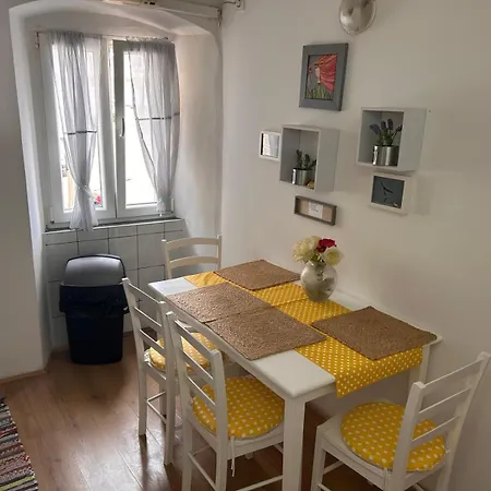 Brix Center Apartment *